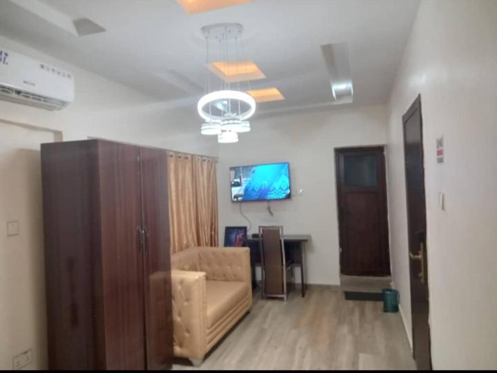 Hotel D Ritz Owode Ede ภายนอก รูปภาพ